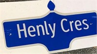 Henly Cres
