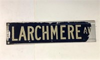 Larchmere Av