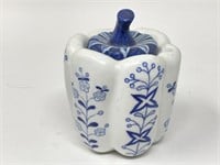 Vintage 5.5 Inch Ceramic Pepper Canister Jar