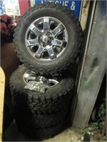 2013 f-150 truck tires w/rims & lugnuts