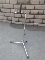 26 INCH ADJUSTABLE GUITAR STAND