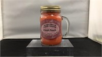 Fresh peach candle
