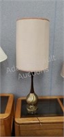 Vintage wood and brass 41 inch table lamp