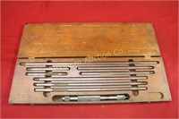 Brown & Sharpe Inside Micrometer Set
