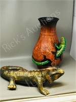 12" pottery vase w/ ceramic gecko 16" long