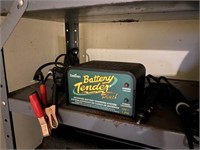 Battery Tender & Cigarette Lighter Air Pump