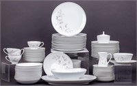 Noritake Belda Porcelain China Dinnerware Set