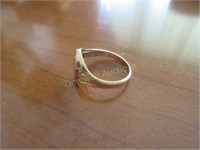 10K gold ring