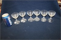 LOT OF SIX WINE GLASS STEMWARE