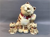 Cat w/Kittens --Cookie Jar w/S&P Shakers -Chip
