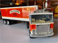 Nylint Smuckers truck & trailer