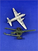 Dinky Toy Viking Airplane & Medium Gun