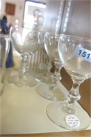 LOT OF FOUR CLEAR GLASS WINE GLASSES
