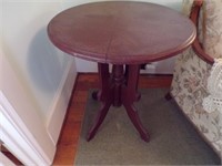 Round Victorian table