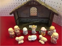 Precious Moments Nativity Scene w/Stable