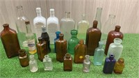 BOX OF ANTIQUE COLLECTABLE BOTTLES