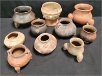 10 native and pre-Columbian-style vessels