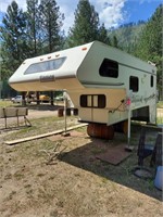 2001 Lance Overhead Camper