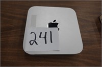 1 Apple Mini Mac