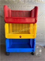 Stackable Multicolor Shelf