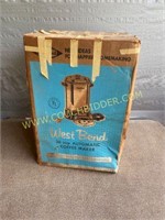 West Bend 36 cup automatic coffee maker