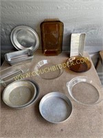 Assorted pie and cake pans