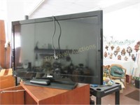 32" Sanyo Television