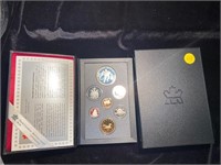 ROYAL CANADIAN MINT 1993 CANADIAN COIN SET