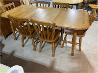 MAPLE DINING TABLE WITH 6 CHAIRS 2 LEAVES