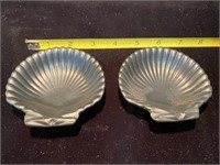 2 SMALL BLACK WEDGWOOD SHELL DISHES
