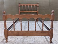 Vintage Maple Twin Size Bed