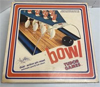 "Bowl" Bowling Game