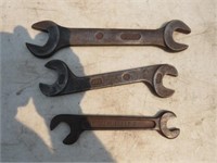 3 IH Wrenches Old