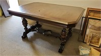 ANTIQUES TABLE WITH 3 LEAVES &  NO CHAIRS