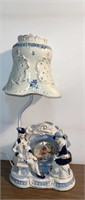 Vintage Porcelain Victorian Figurine Table Lamp