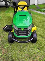 Newer John Deere S160 Riding Lawn Mower