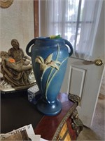 15" Cala Lily Roseville Vase