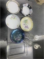 Miscellaneous China/dishware 
8 pieces