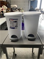 (2) Sterilite trash cans both with lids