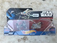 Star Wars hot wheels tie fighter vs ghost. Néw