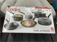 Cooks 10 piece hard anodized cookware set