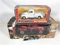 2pc collectible die cast