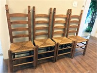 VINTAGE set of 4 ladder back oak chairs with rush