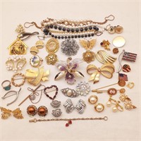 Brooches Pins & Earrings