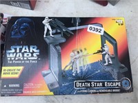 Star Wars Death Star Escape w firing cannon