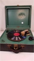 Portable Victrola (Will play but has rattling