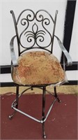 Metal swivel stool