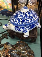 Blue and white turtle