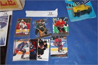 6 HOCKEY CARDS