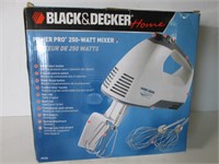 NEW BLACK& DECKER MIXER